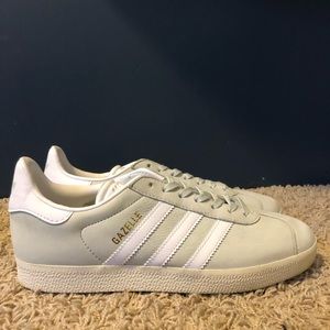 Adidas gazelle tennis shoes